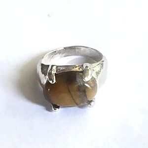 TIGEREYE PRONG SET POLISHED QUALITY  TITANIUM SILVER FOREVER NEW SIZE 5 RING